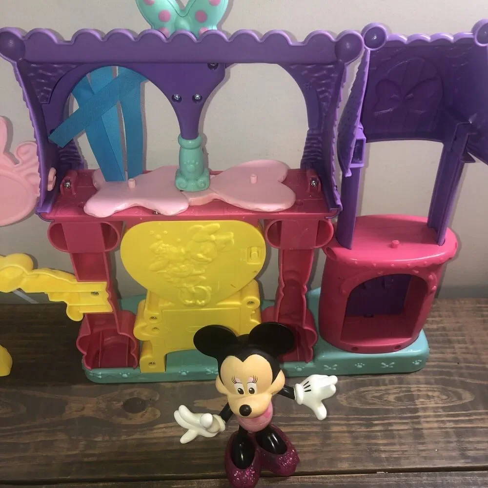 Fisher-Price Disney Minnie Mouse's Pampering Pets Salon Play Set